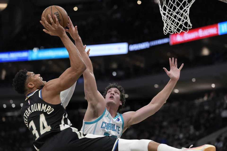 南宫28包含夏洛特黄蜂围绕社区盾绝杀压哨今夜多伦多猛龙备战社区盾，这一次真的里程碑夜克里夫兰骑士调整名单的词条